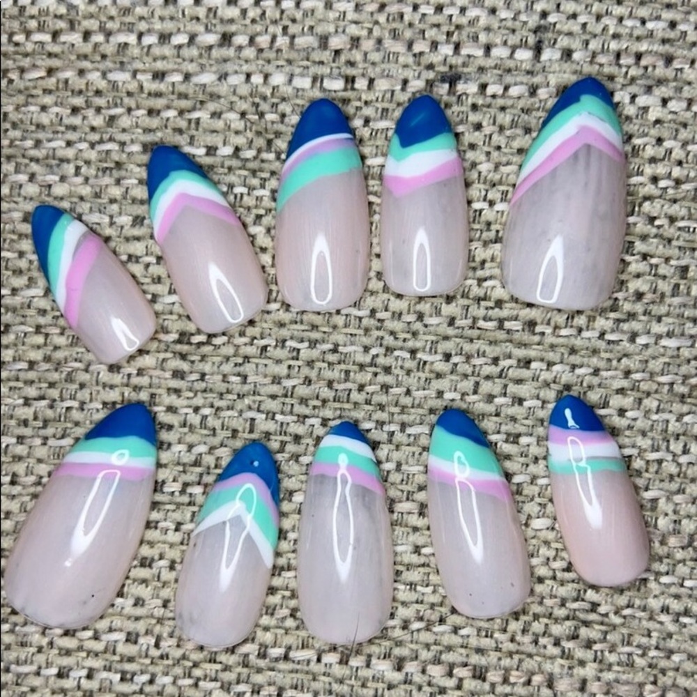 Glue on nails